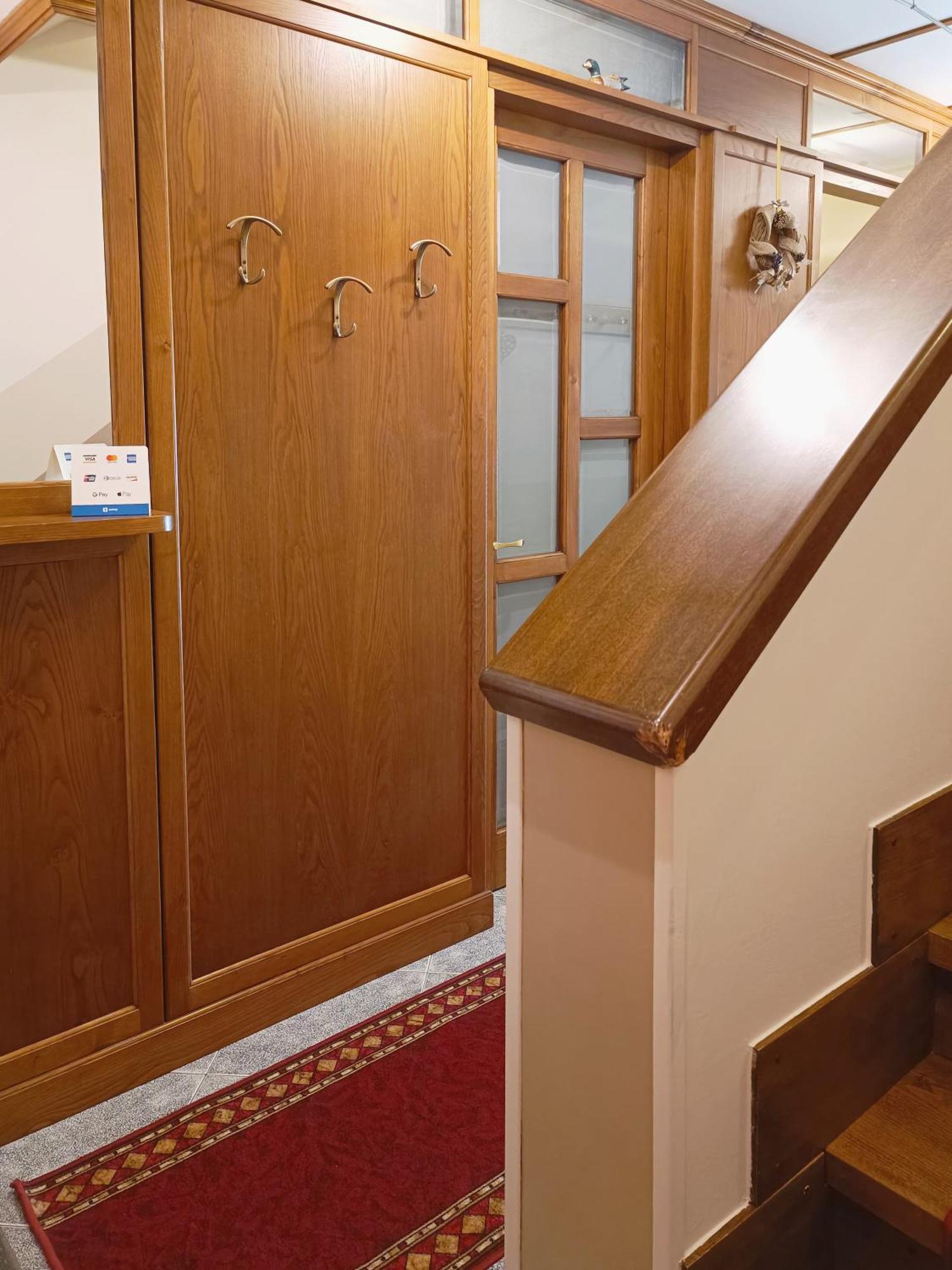 La Cri Bed & Breakfast Giustino Экстерьер фото